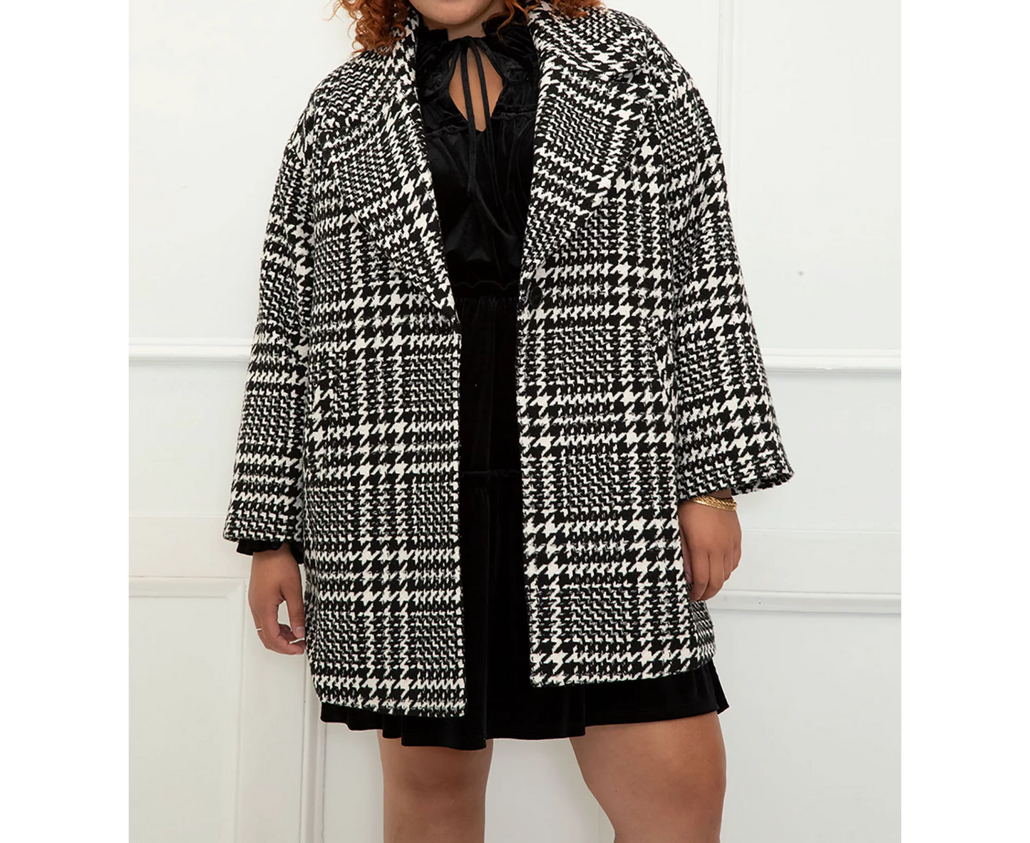 Women's Plus Size Front button closure Houndstooth Coat