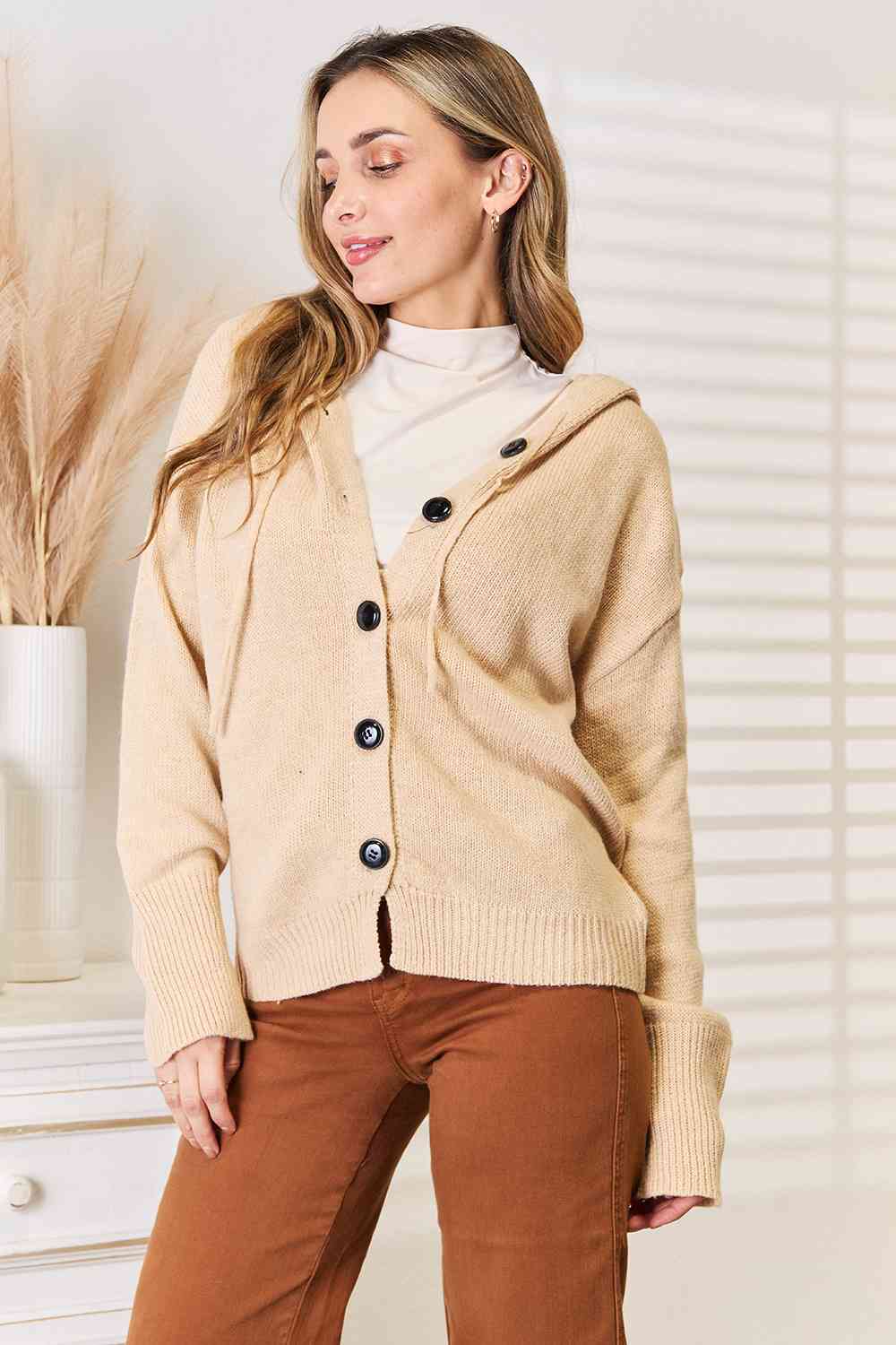 Women's Woven Right Button-Down Long Sleeve Hooded Sweater