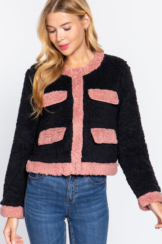 Women's Long Sleeve Pocket Detail Faux Fur Jacket