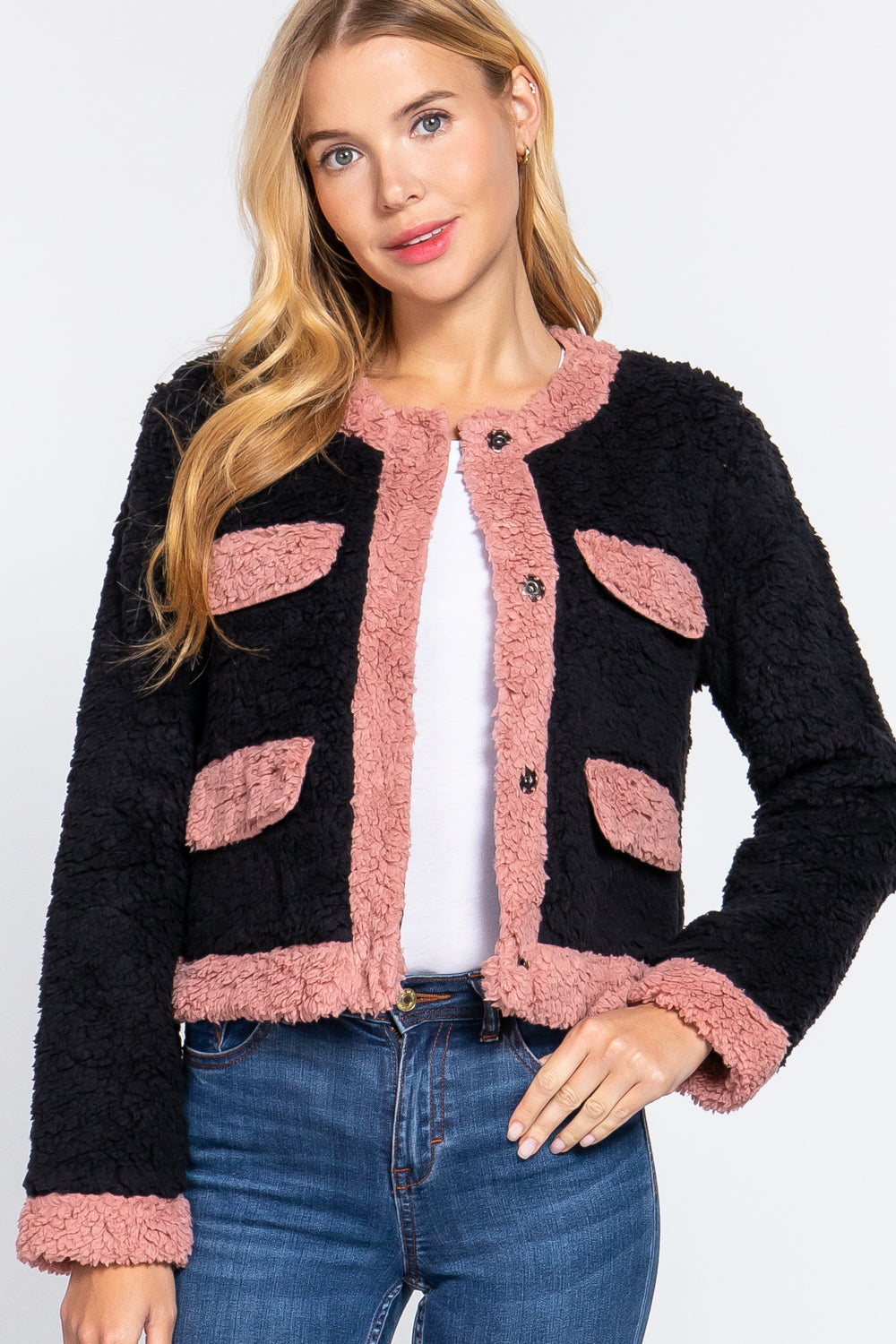 Women's Long Sleeve Pocket Detail Faux Fur Jacket